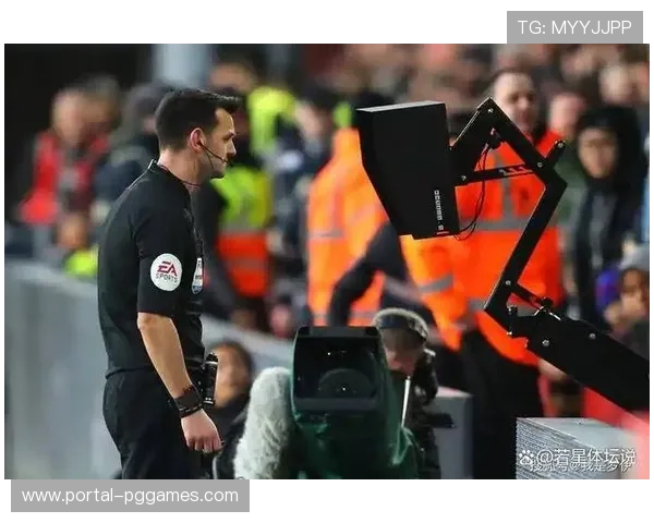 英超VAR判决再起争议 双红会开场漏判犯规引发热议 英超VAR判决再起争议 双红会开场漏判犯规引发热议